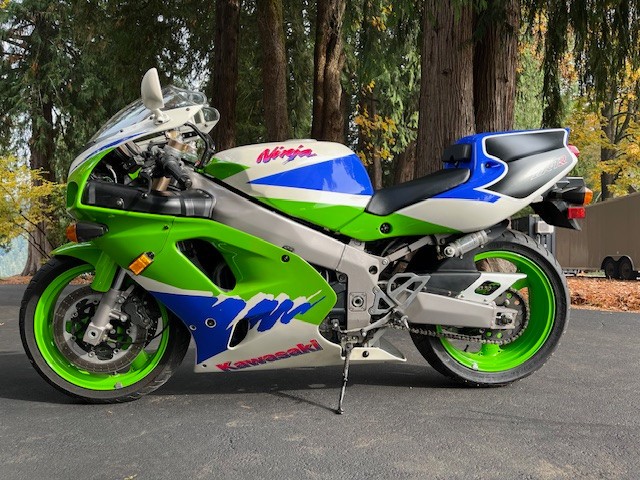 1993 Kawasaki Ninja ZX-7R M1 - Rare SportBikesForSale