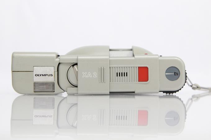 XA2 アーバンホワイト A11 フラッシュ付 E491-2E3 | オリンパス