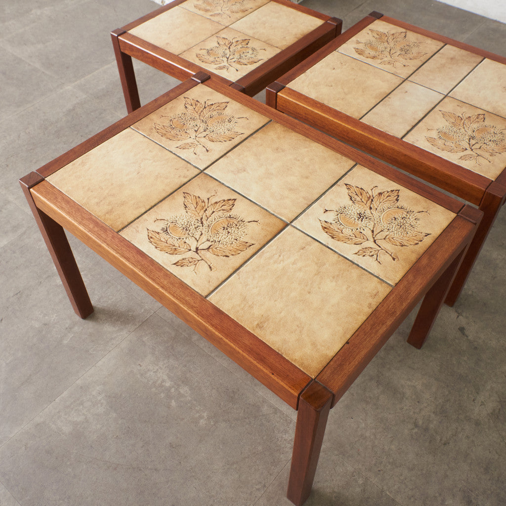 TILECRAFTS社製 英国 ヴィンテージタイル ティーテーブル ビクトリアン