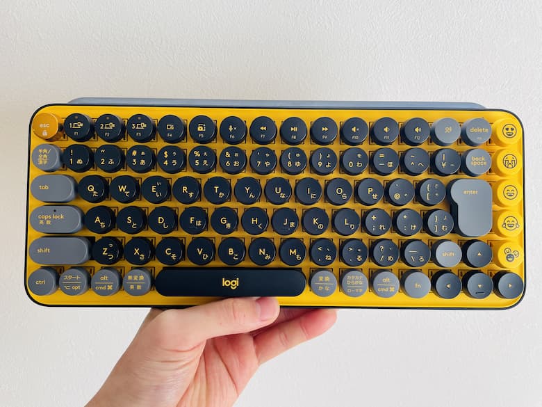 ロジクール POP KEYS K730YLの設定＆レビュー。茶軸のキーボード。思っ