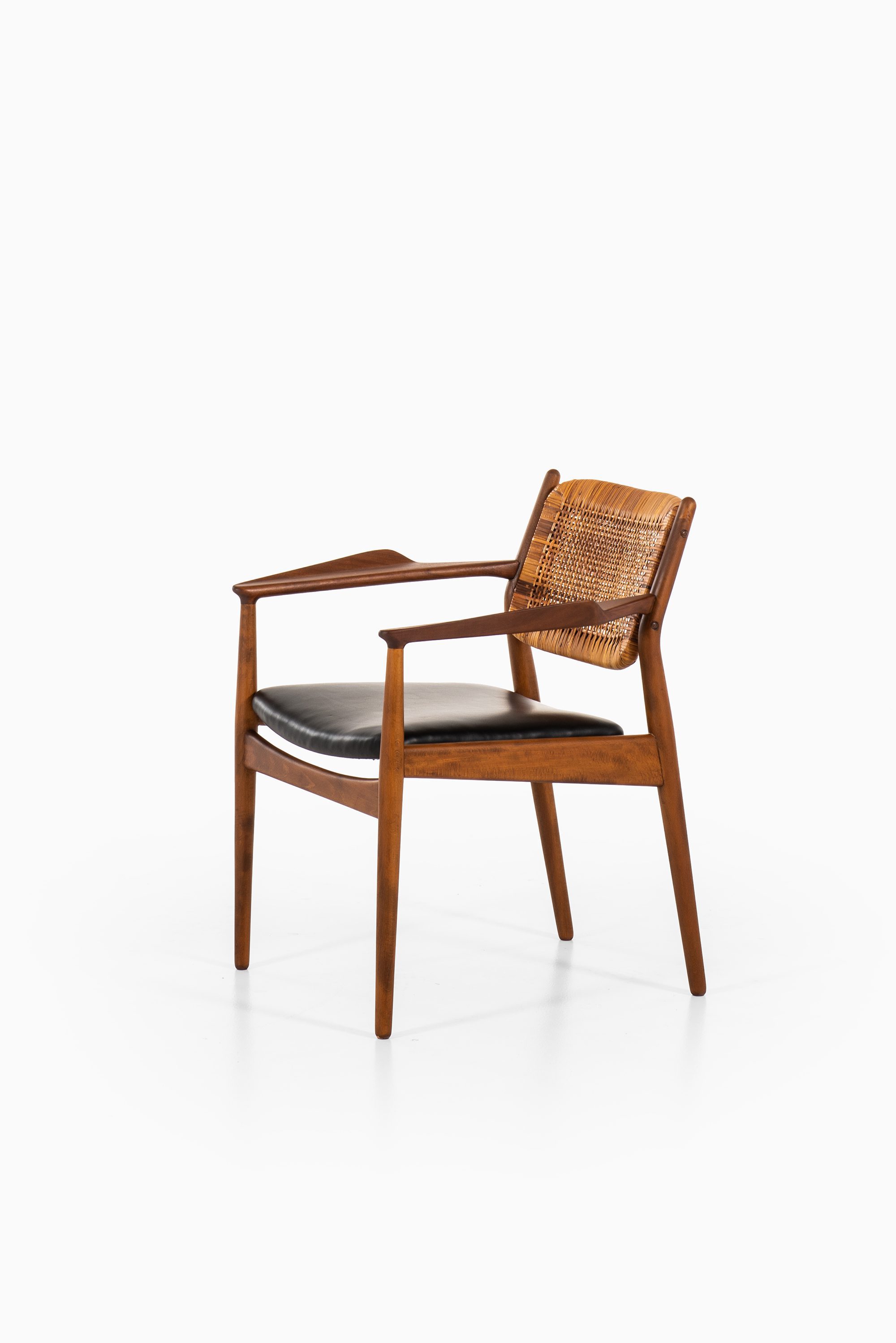 Arne Vodder armchair | Studio Schalling