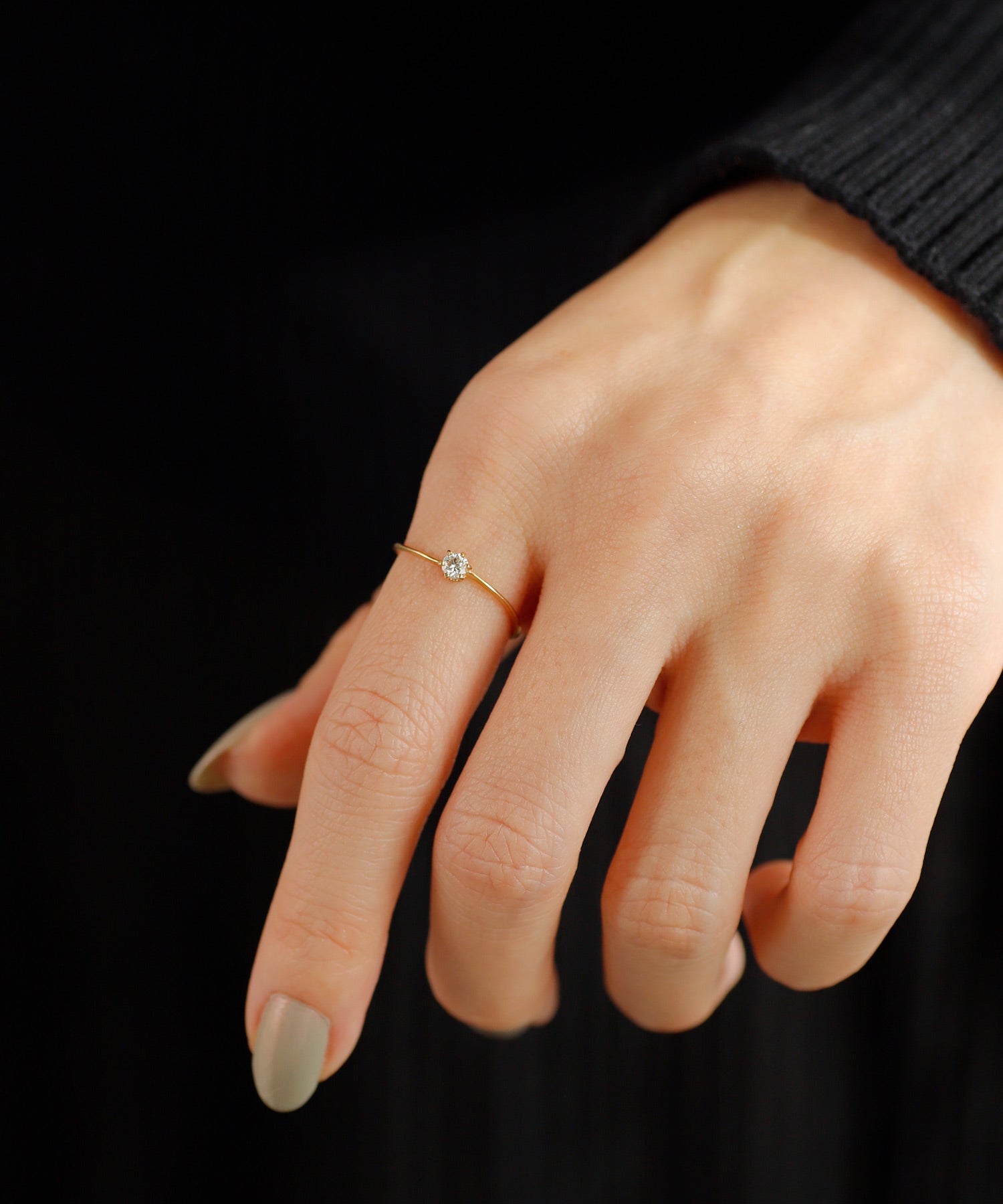 SIENA ROSE】ひねりラインの一粒ダイヤリング[ロゼチナ]｜SANPO ONLINE