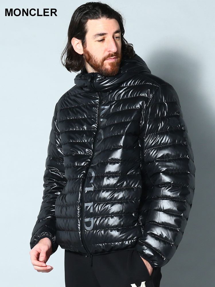 MONCLER (モンクレール) ハーフロゴ フルジップ ショート ダウン