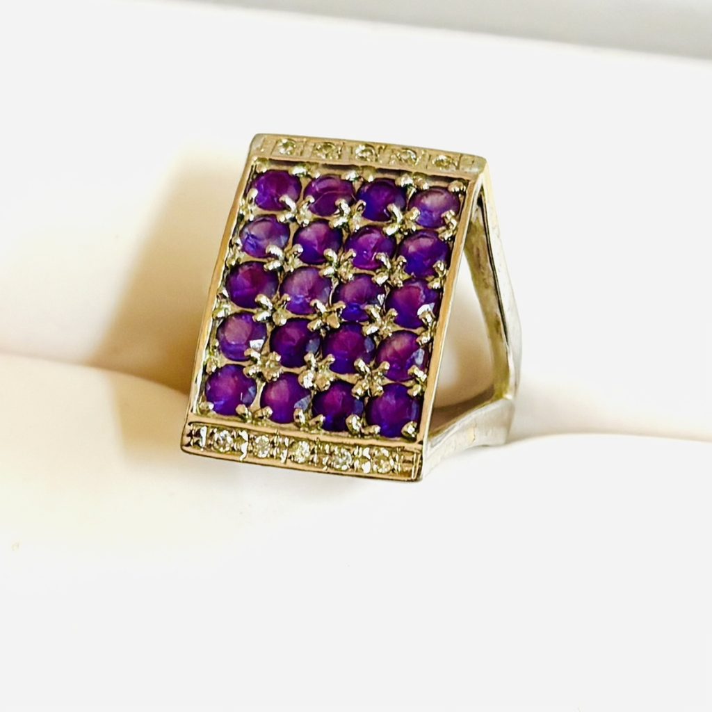 K18WG ホワイトゴールド リング メレダイヤ アメジスト 東根市の買取