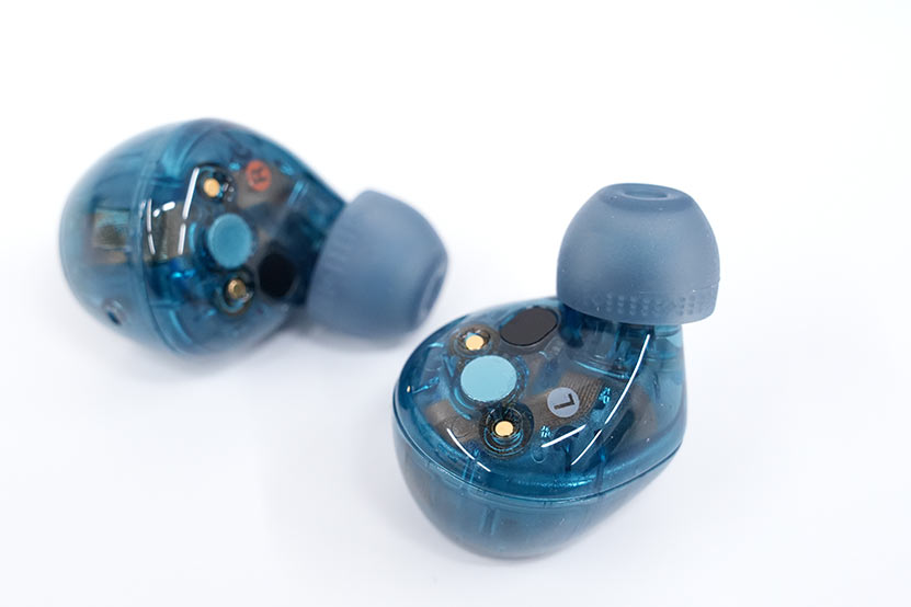 WF-C710N グラスブルー はじめ全色紹介!ホワイト・ブラック・ピンク