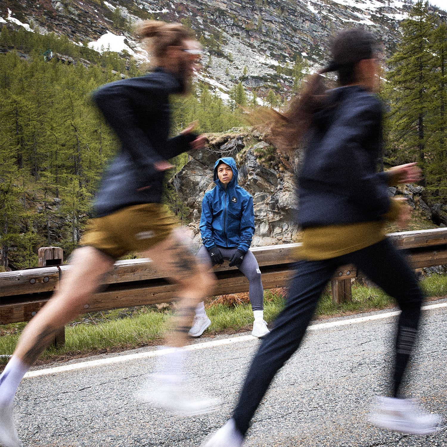 AMINOSAURUS &SAYSKYランニングウェア【中古美品】【サイズXS