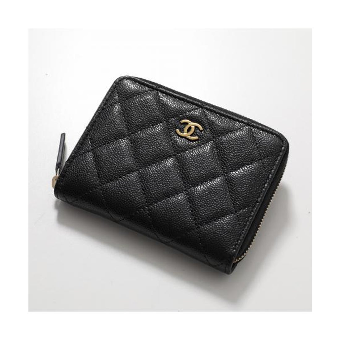 シャネル CHANEL CHANEL 二つ折り財布 AP4652 B10583 MATELASSE