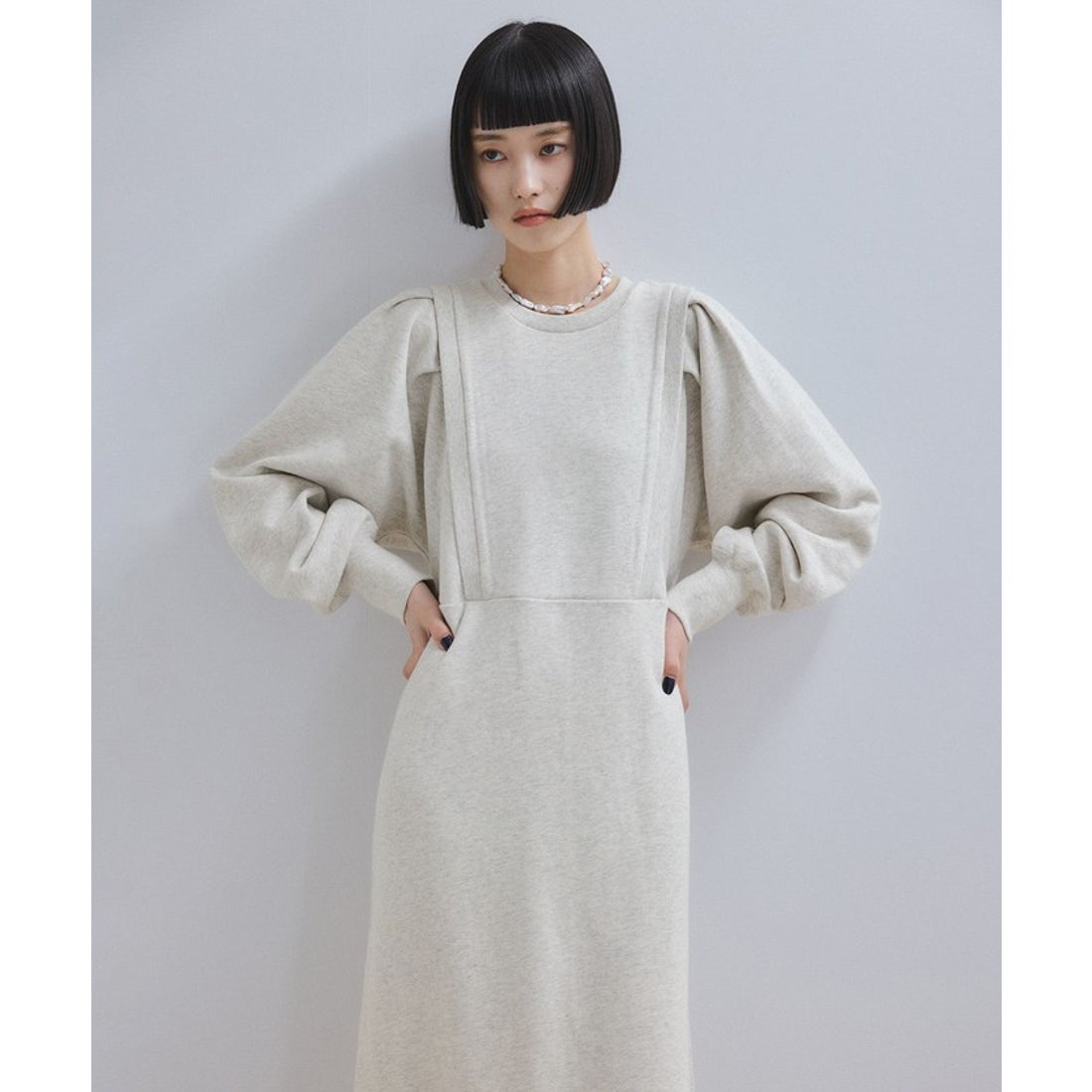アダム エ ロペ ADAM ET ROPE' バルーンスリーブスウェットワンピース