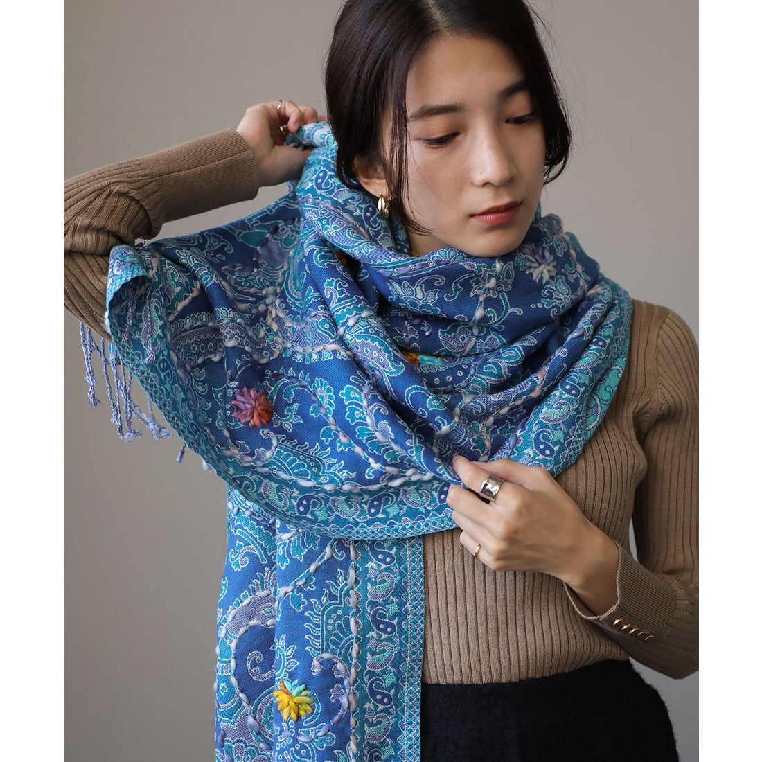 ブージュルード Bou Jeloud インド刺繍ストール （NAVY） -靴