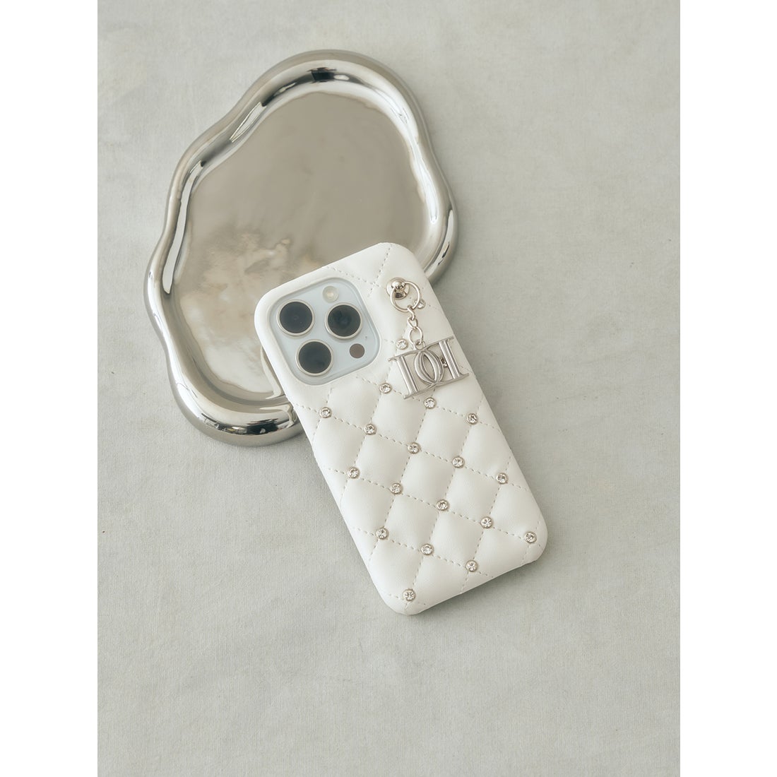 ダーリッチ Darich キルティングビジューDDチャームiPhoneケース