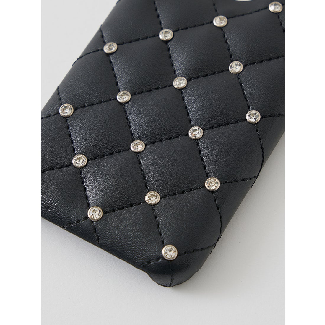 ダーリッチ Darich キルティングビジューDDチャームiPhoneケース