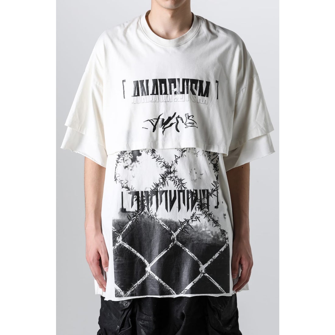 ユリウス JULIUS Cut & Sewn for male （Off White） -FASCINATE