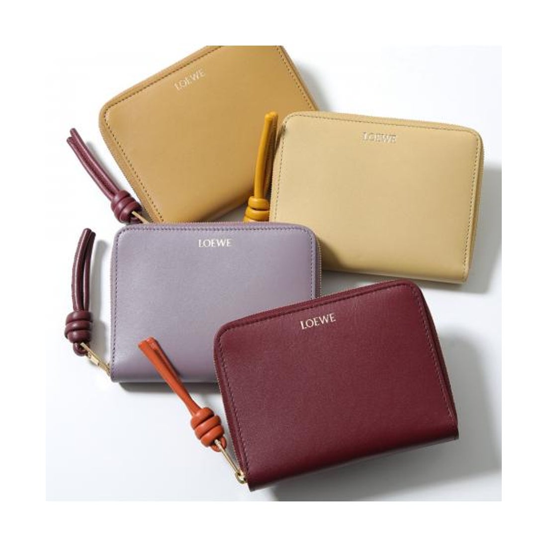 ロエベ LOEWE LOEWE 二つ折り財布 KNOT COMPACT CEM1CWZX01 （5679