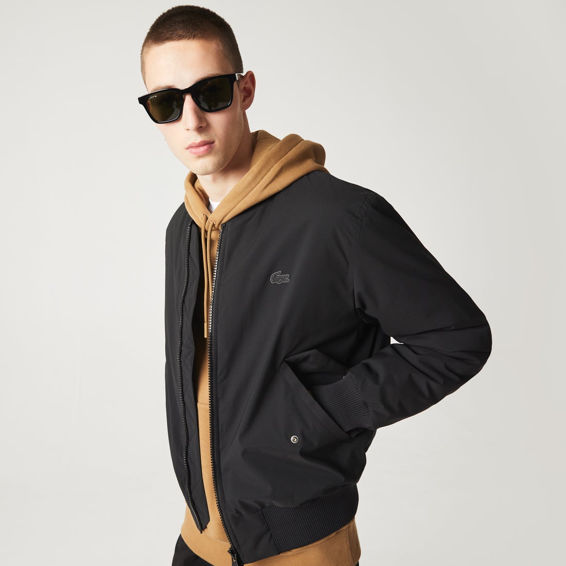 ラコステ LACOSTE 撥水サーモアインサレーションボンバージャケット