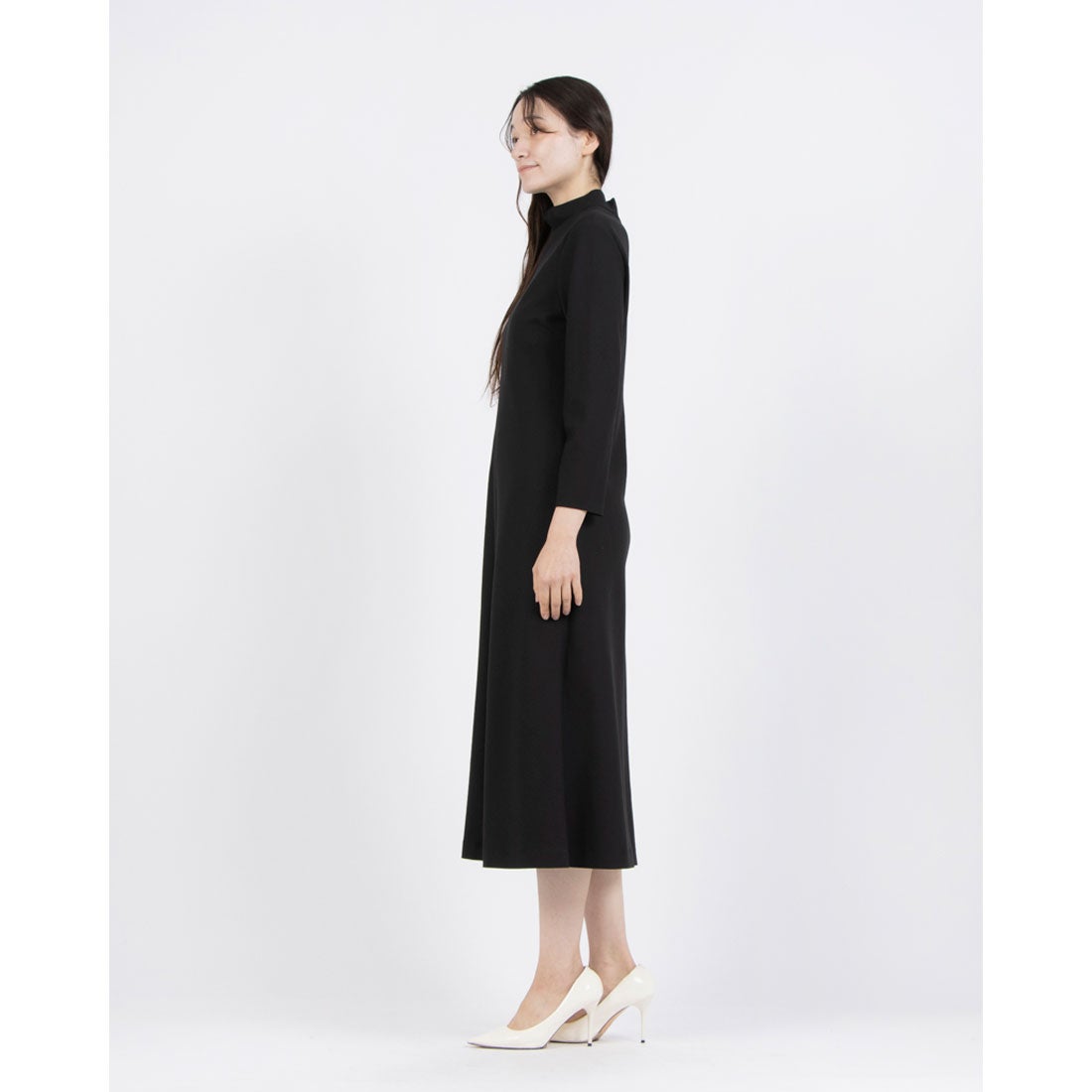 セオリーリュクス Theory luxe SUAVE SAXONY/ DARINA （ブラック