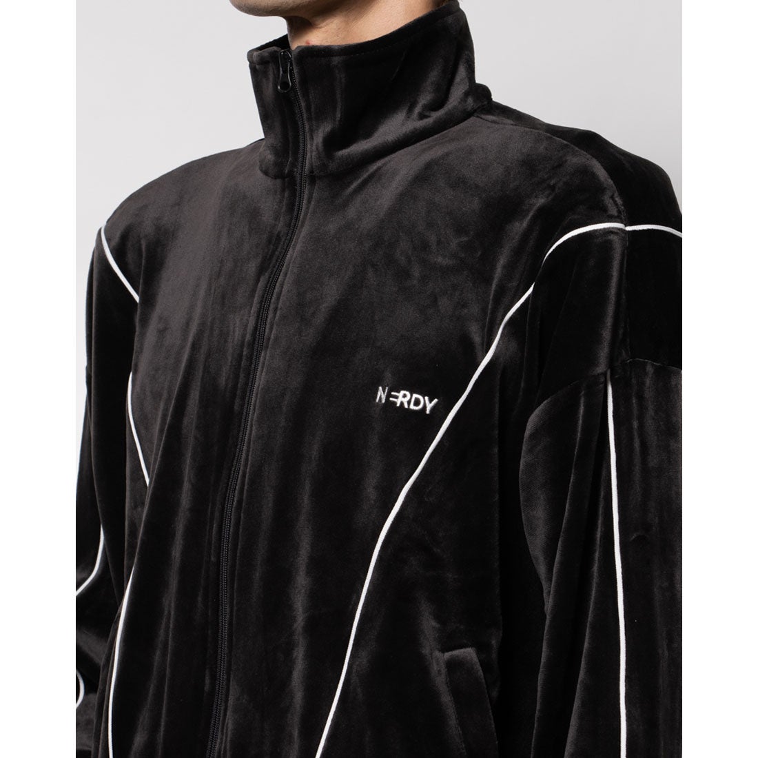 ノルディ NERDY VELOUR PIPING TRACK TOP ベロアパイピングトラック