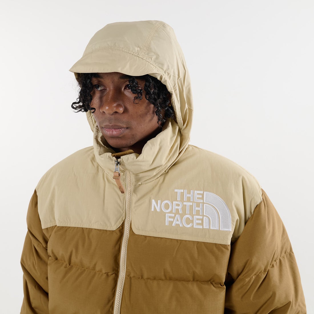 ノースフェイス THE NORTH FACE ダウン ジャケット ヌプシ アウター