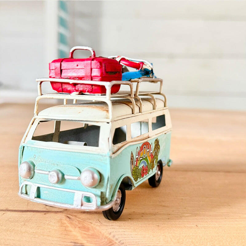ワーゲンバスのブリキカー レトロサーフィンバン トラベルカー
