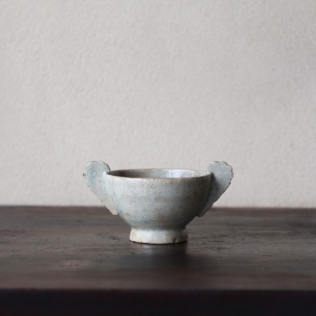 李氏朝鮮 白磁耳盃 | 骨董と詩学 Antique & Poetics | 蛇韻律