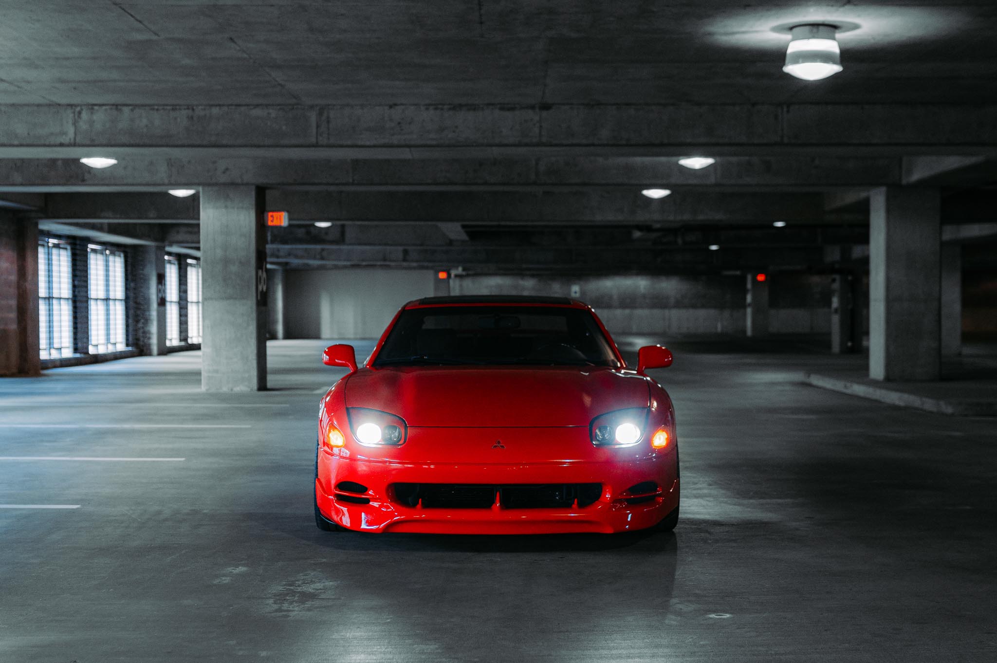 Mitsubishi 3000GT VR-4 - tastefully & timelessly stylish on TE37s