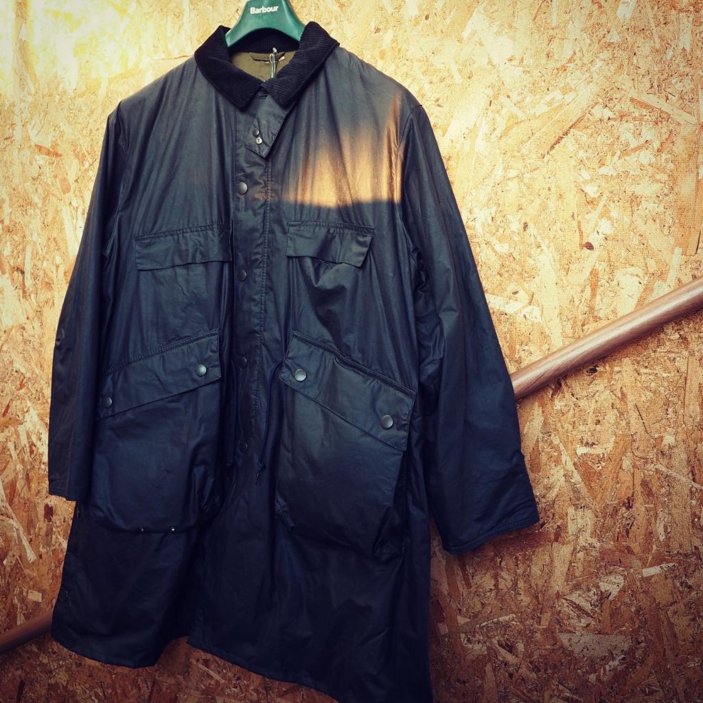 KAPTAIN SUNSHINE×Barbour. Stand Collar Traveller Coat . | Orange