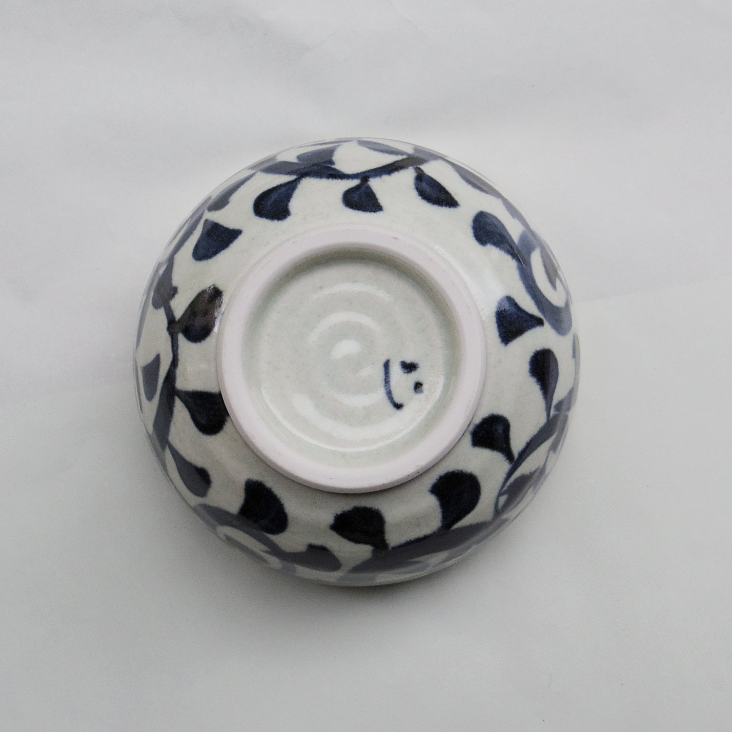 染付タコ唐草5.5寸丼 – MINODONBURI shop