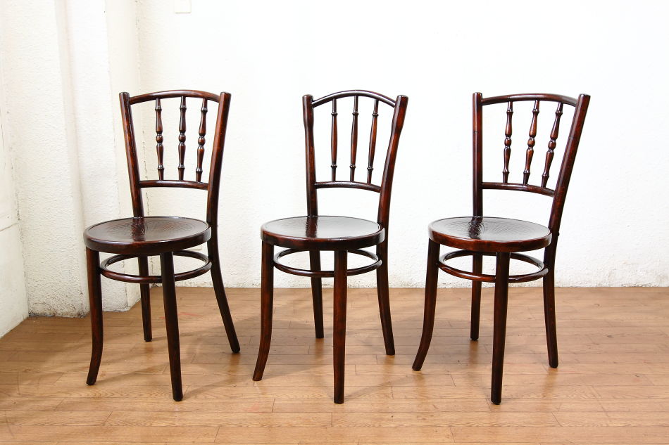 トーネットThonet No98 スピンドルバックベントウッドチェア