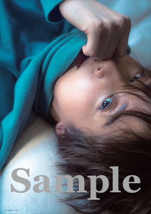 月城かなと写真集「Moonlit」（DVD付）: ブック - 宝塚クリエイティブ