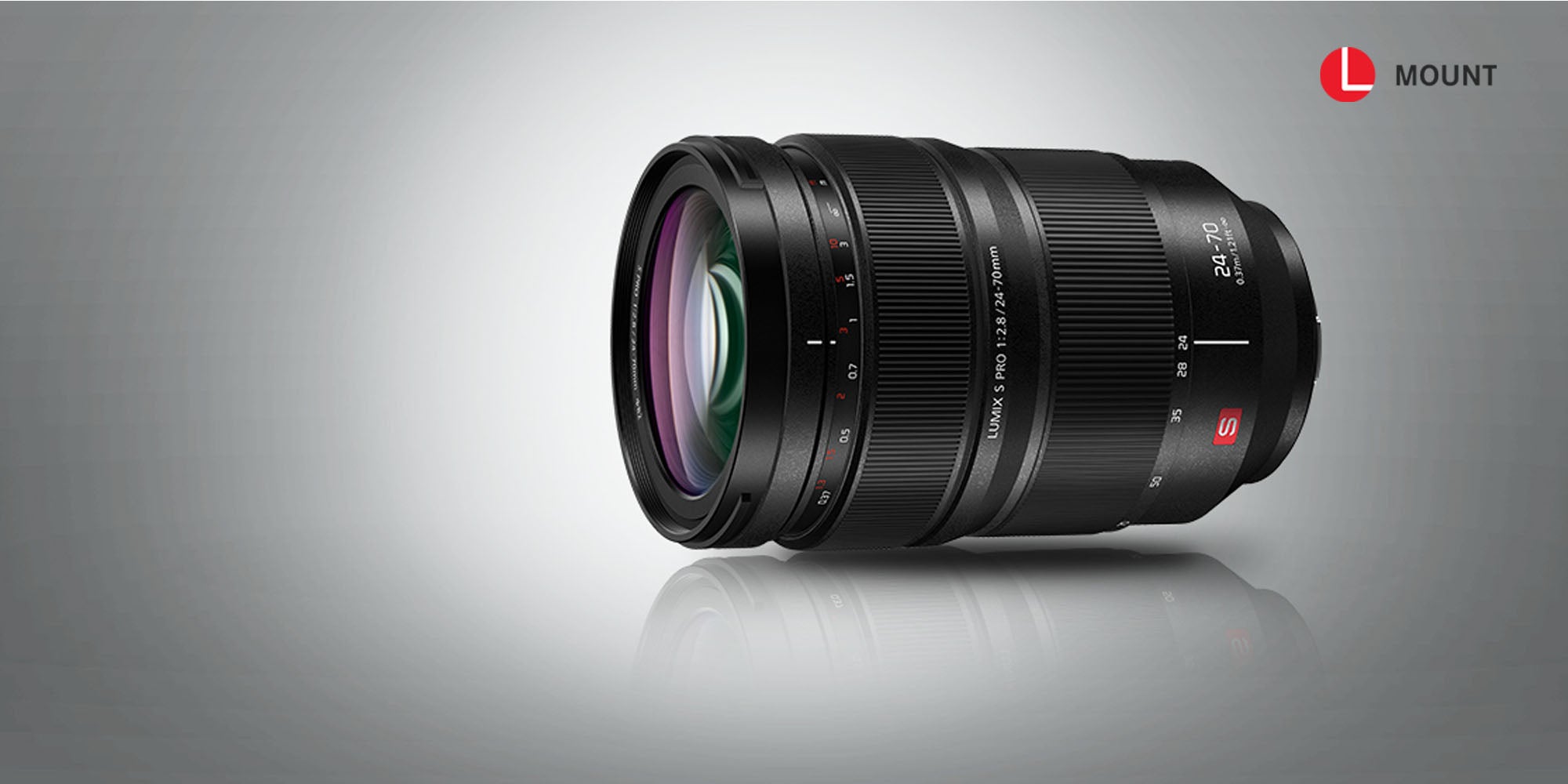 Panasonic LUMIX S Series PRO 24-70mm F2.8 L-Mount Lens - S-E2470
