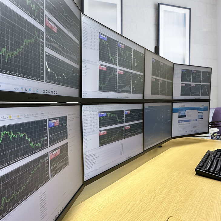 大画面24㌅8画面 トレーディングPCフルセット デイトレ 株式 FX T824