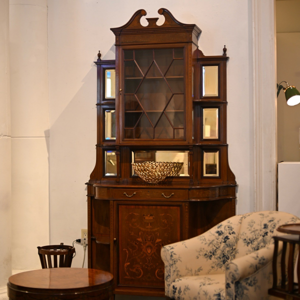 新着商品入荷のご紹介〈ロイズ・アンティークス〉 | ロイズ