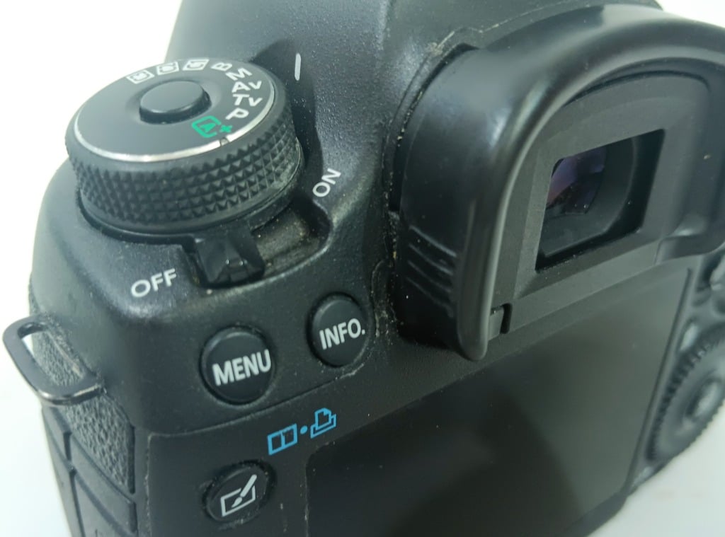 Canon EOS 5D Mark III DS126321 Full Frame DSLR 22.3 MP Camera