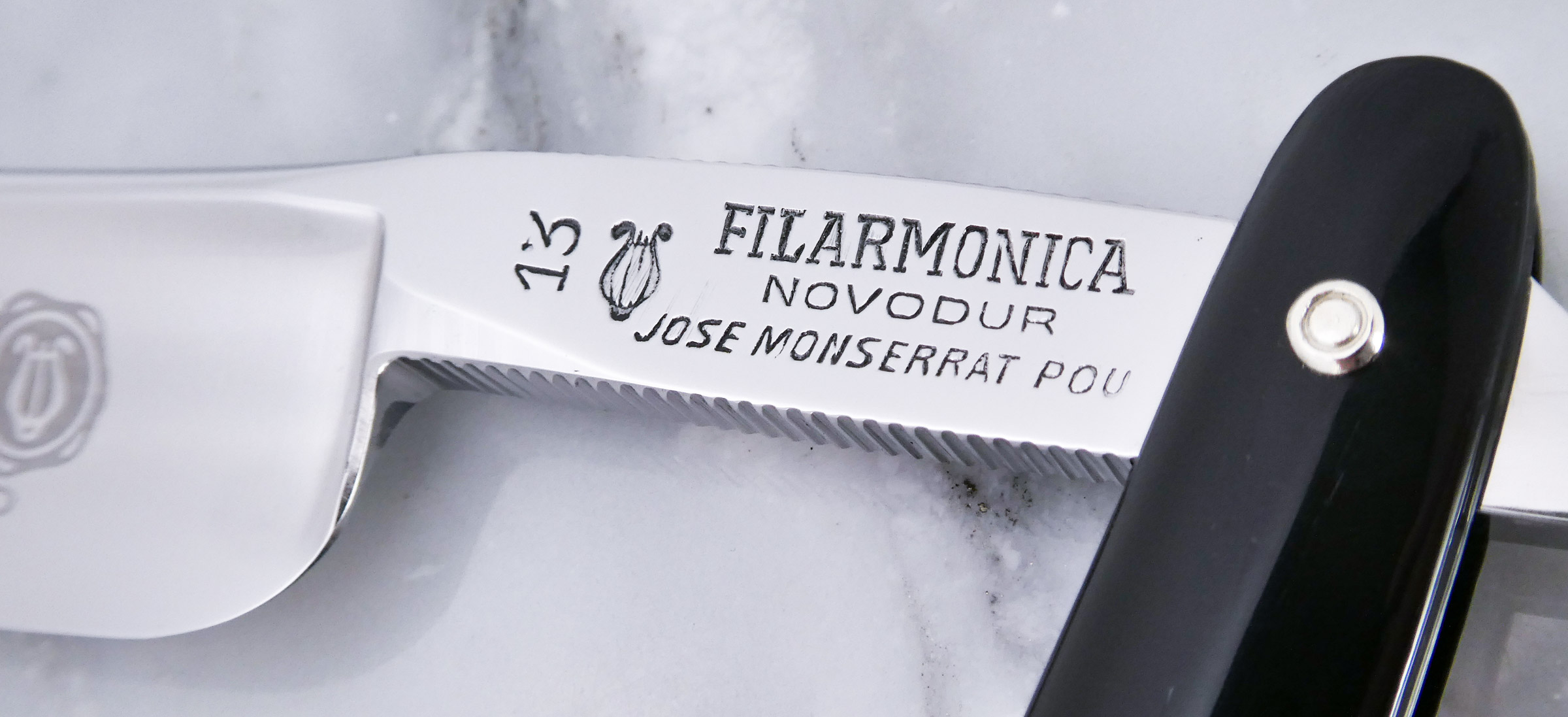 Vintage Filarmonica 13P Novodur Made In Spain Straight Razor