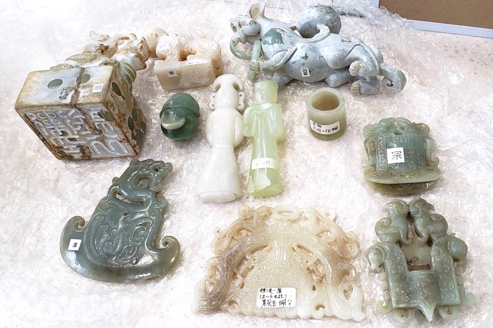 骨董品買取[¥40,000]中国古美術 翡翠 置物 /名古屋市瑞穂区より | 生前