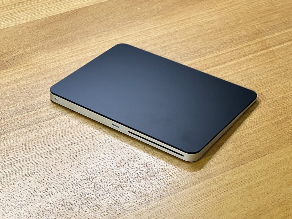 Magic Trackpad 3 ブラックレビュー！変更点とメリット・デメリット