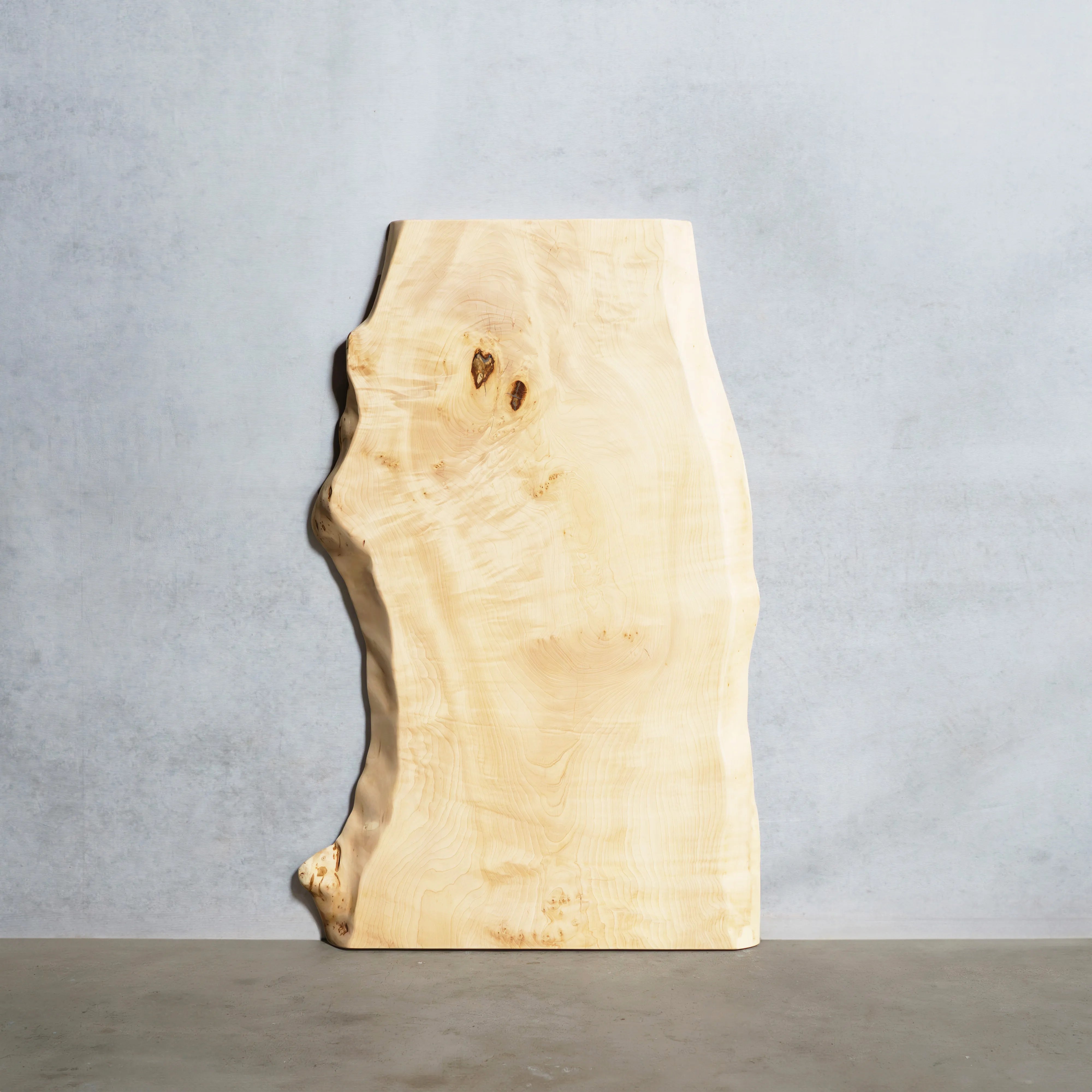 一枚板 トチ 45×425~650×1025mm — 清水材木店