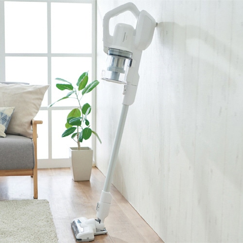 パナソニック コードレススティック掃除機 ホワイト MC-SBV01-W 1台