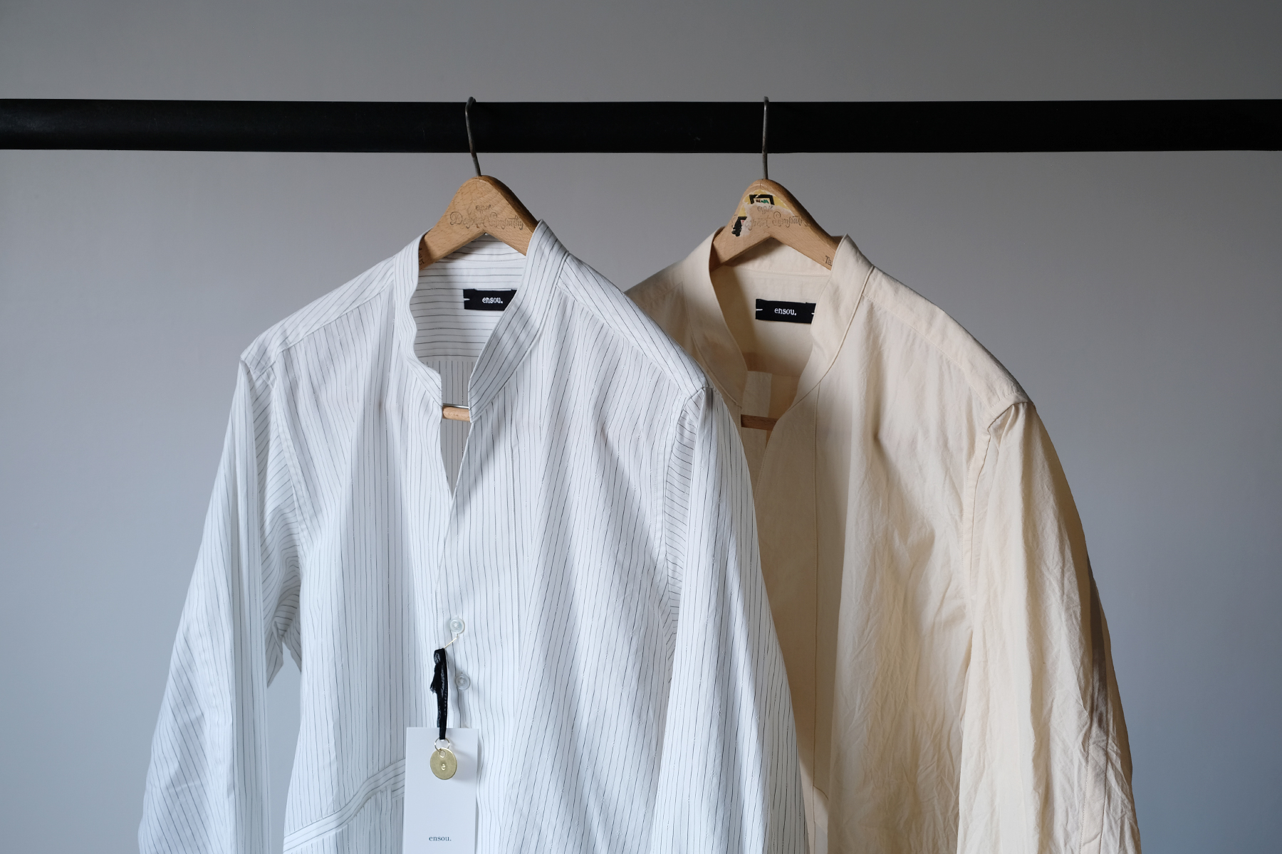 ensou.｜エンソウ Childish shirt 2020秋冬 - Silver and Gold