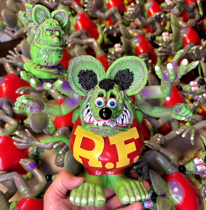 2025年最初のBlackBook Toyは「Asura Rat Fink “GRxPU Marbled