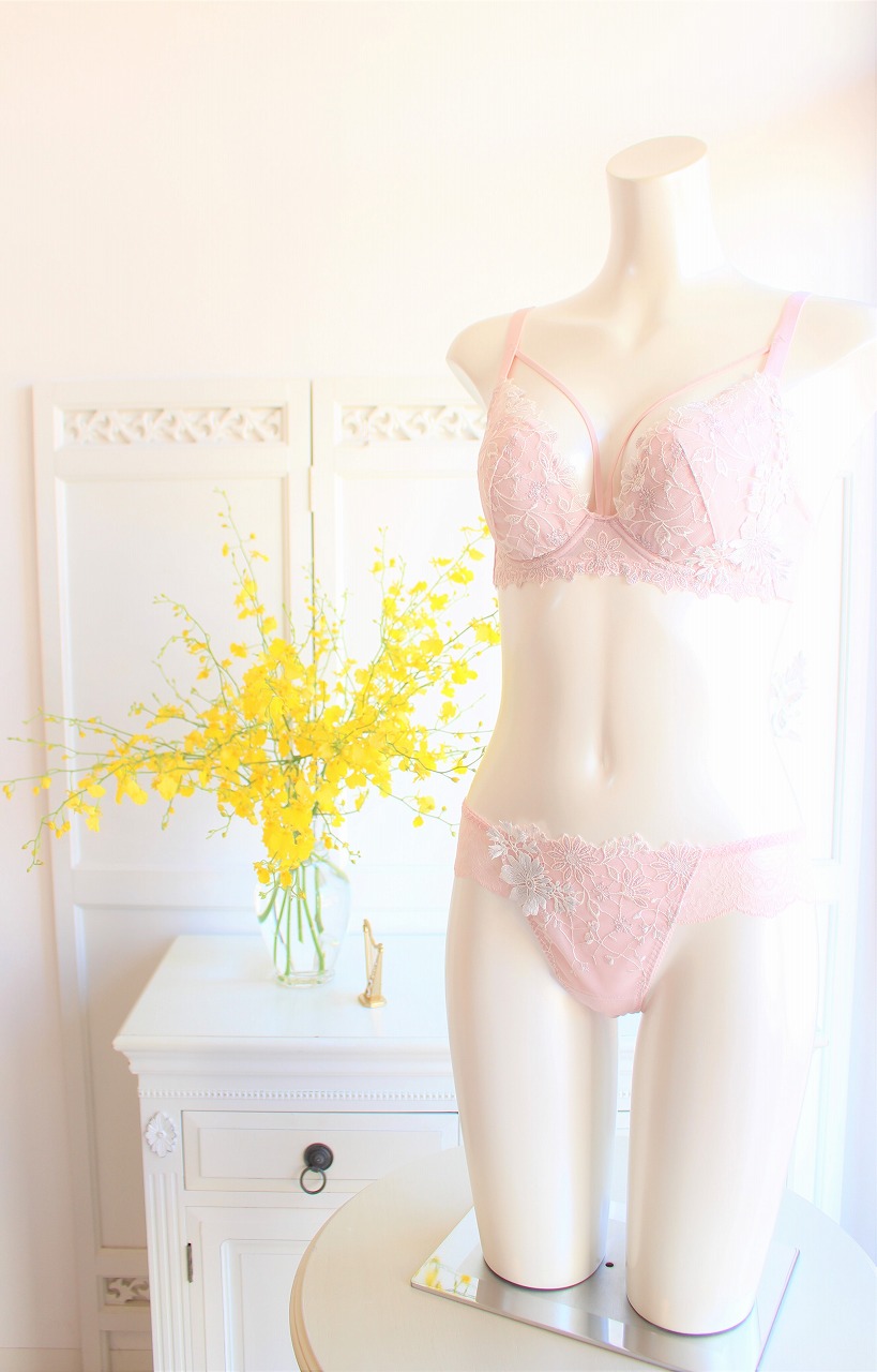 ピンクサンドビーチランジェリ～♡ サルート67group SPカラー | La