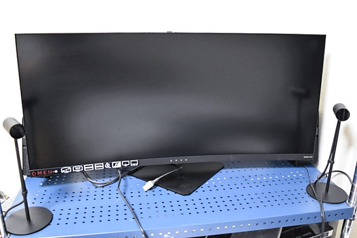 現役クリエイターが語る21:9のウルトラワイド湾曲ディスプレイによる