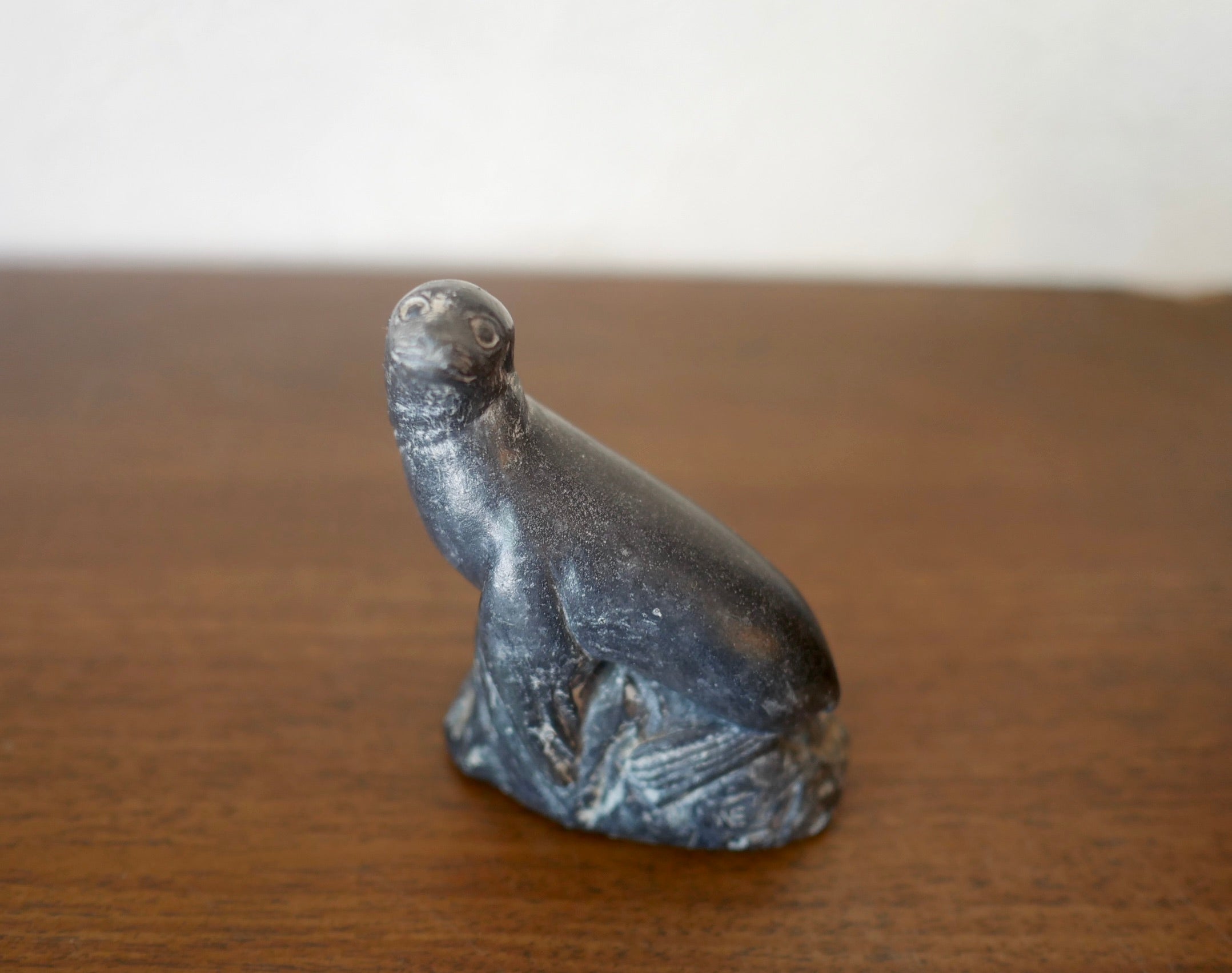 WE A WOLF ORIGINAL【オットセイ】The wolf sculptures イヌイット