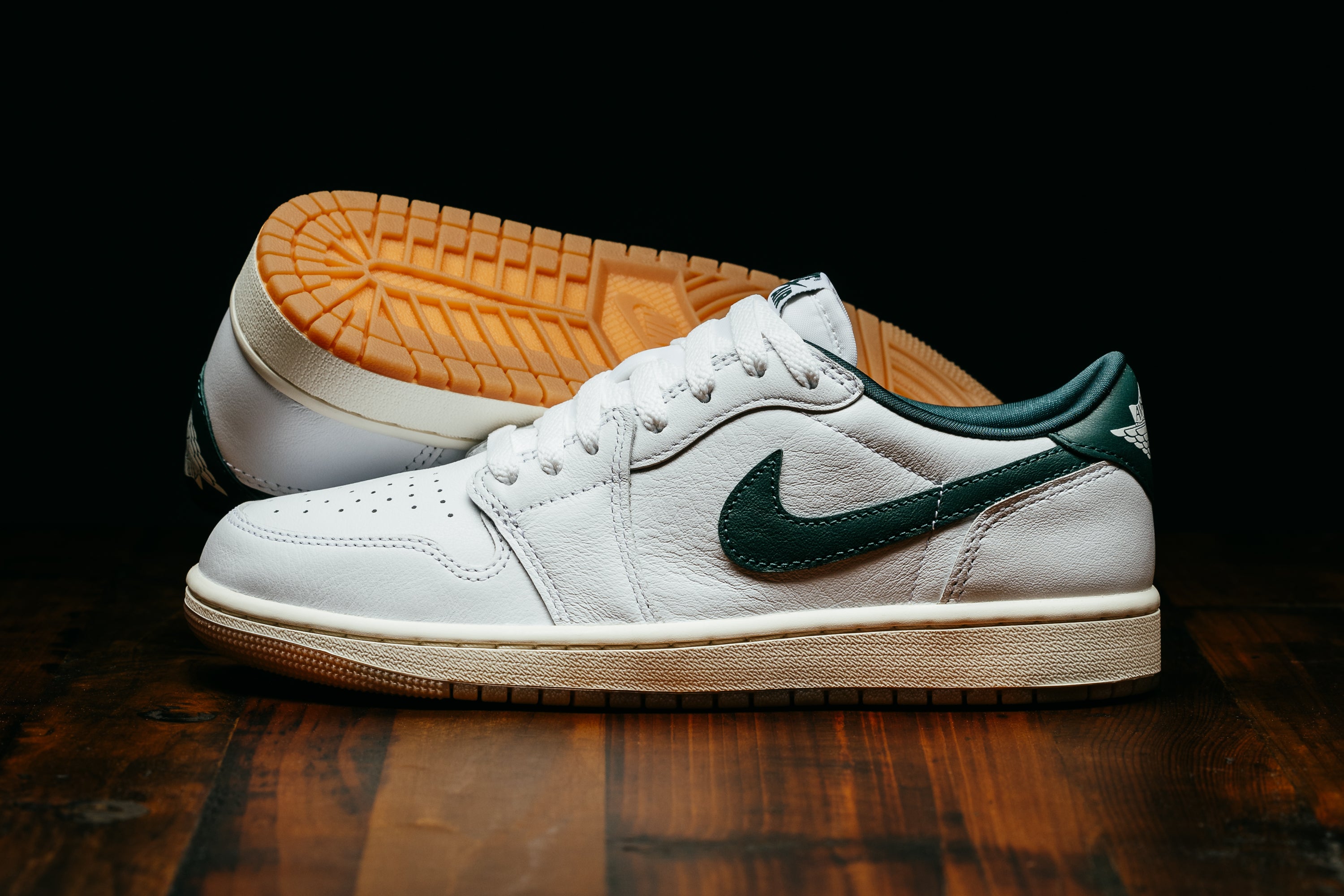 Sneaker_-Politics-Nike-