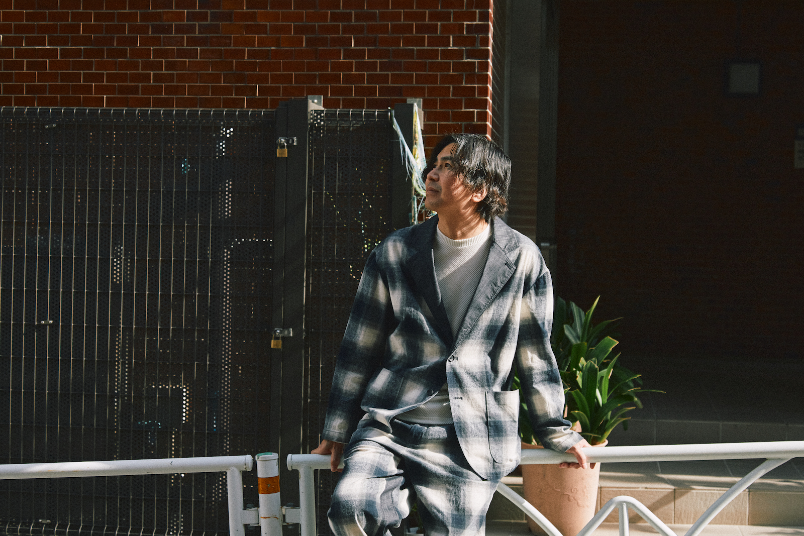 INTERVIEW ｜ 佐藤征史（くるり）｜ ダニエレと岸田繁は兄弟？ ナポリ