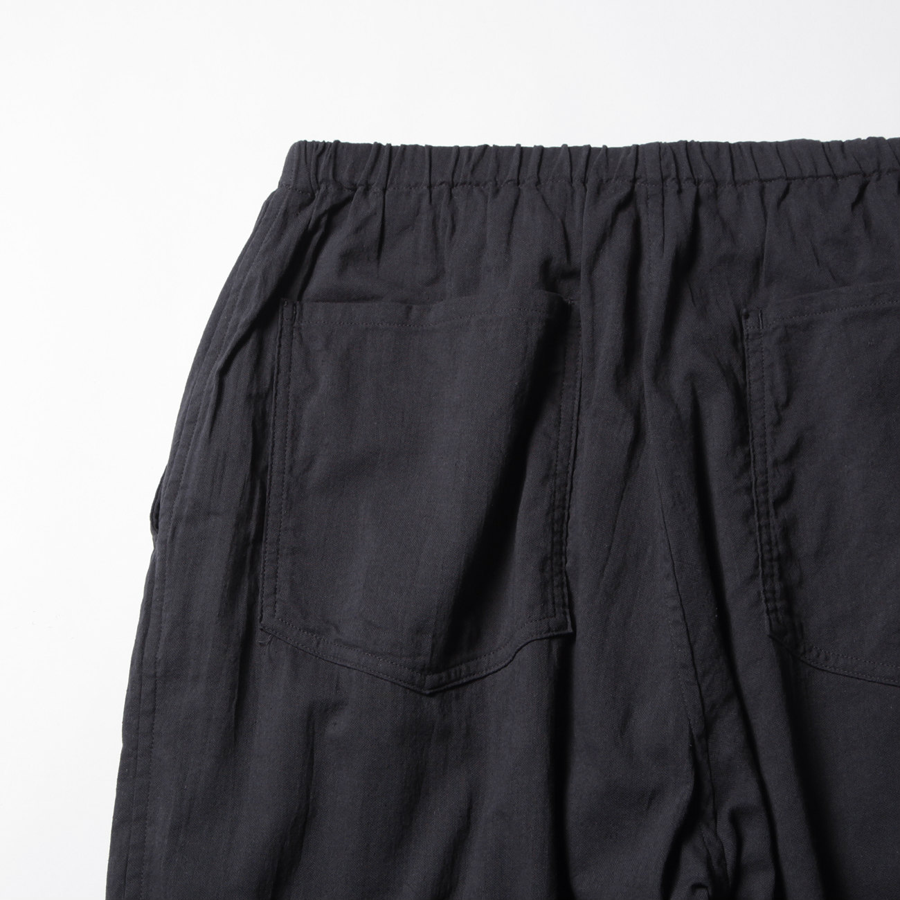 COMOLI / コモリ | 空紡オックス ドローストリングパンツ - Navy