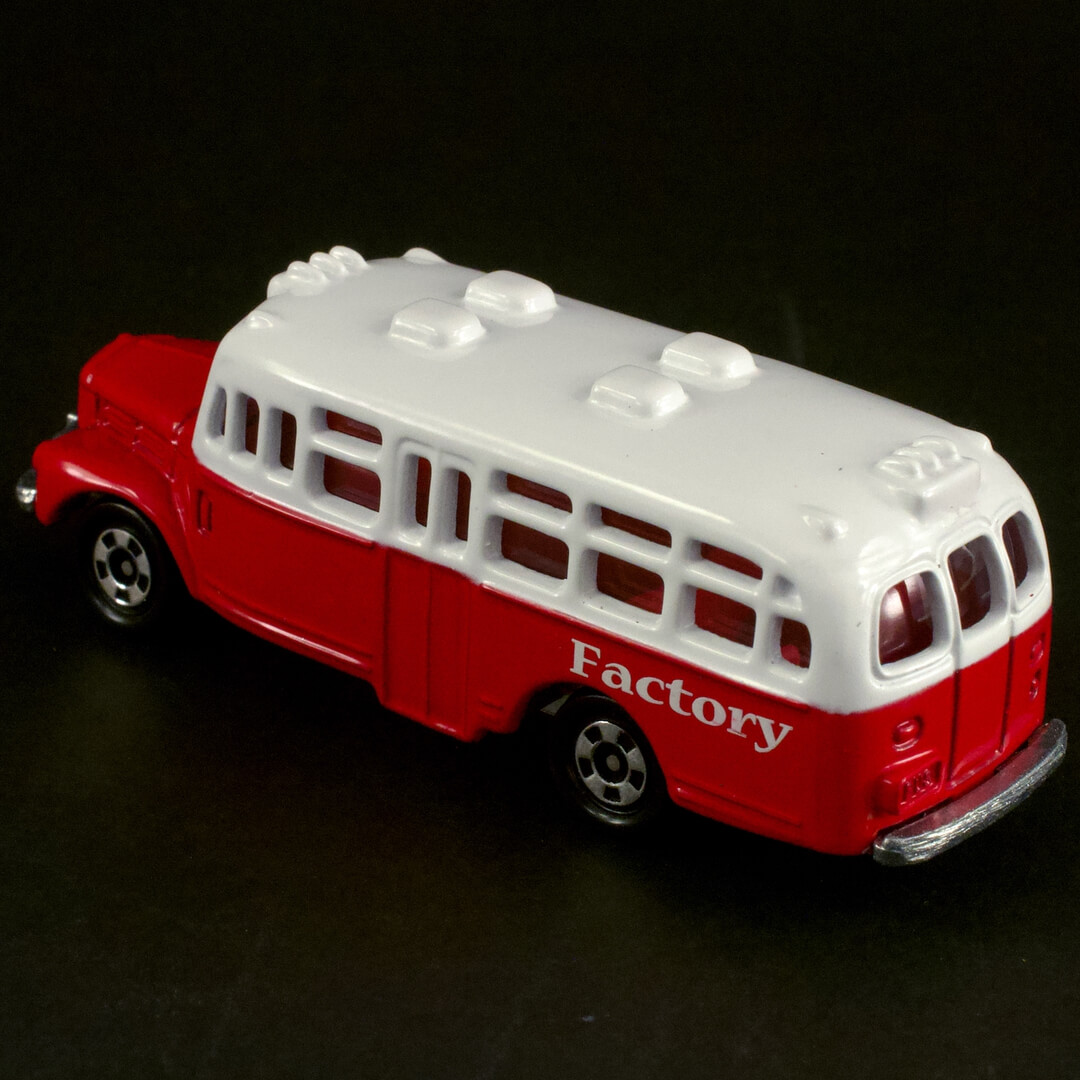 トミカ 組み立て工場 第18弾 いすゞ（ISUZU） ボンネットバス 赤