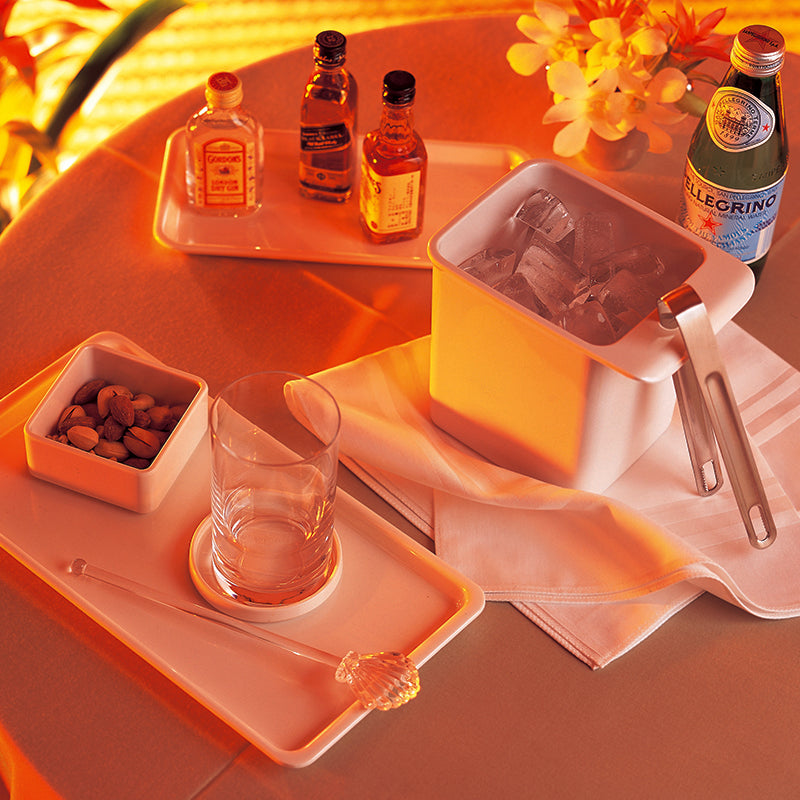 アメニティトレー ホワイト M658 IWC ｜国際化工公式通販サイト