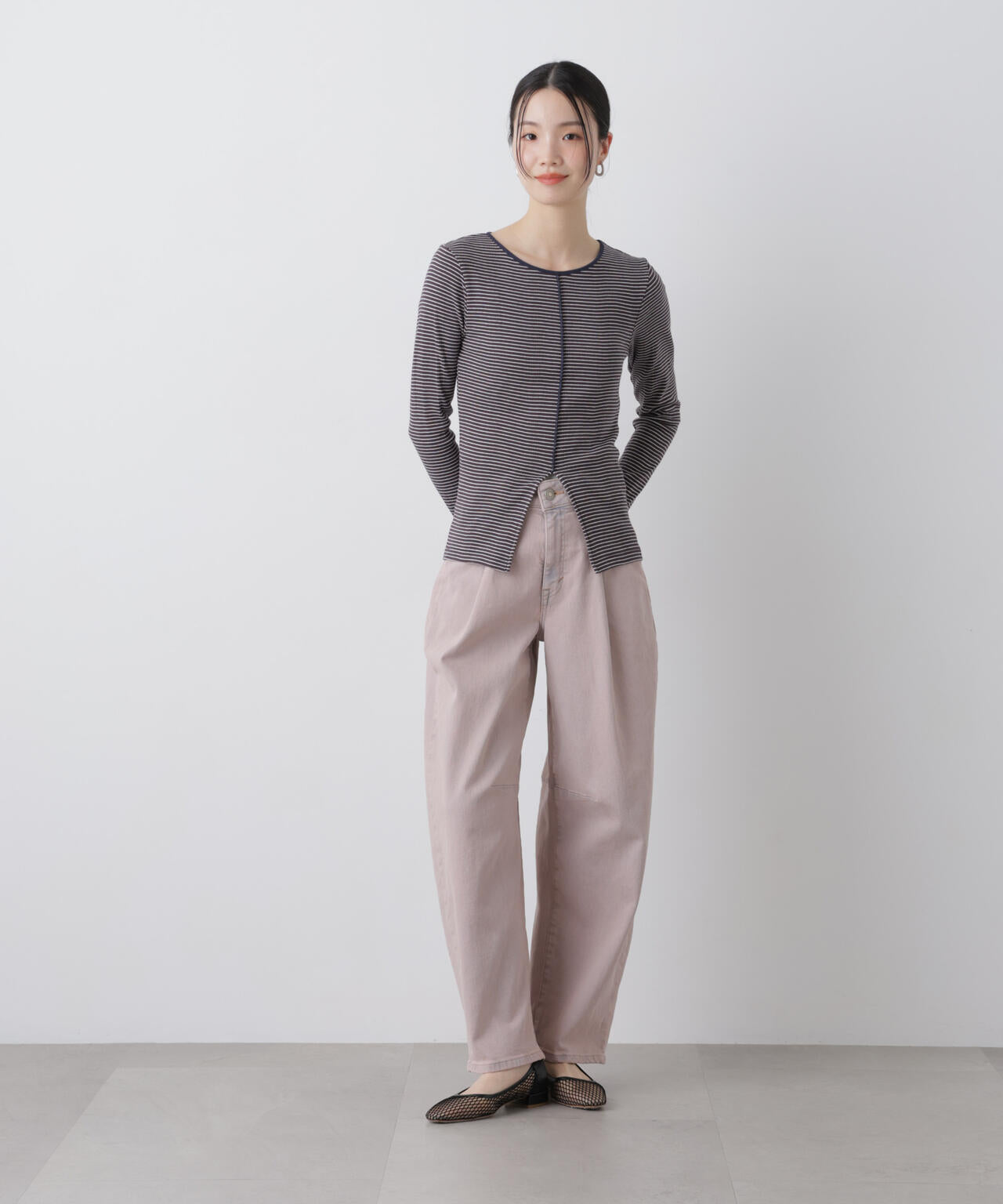 SOMETHING / HANA TUCK CURVE TAPERED