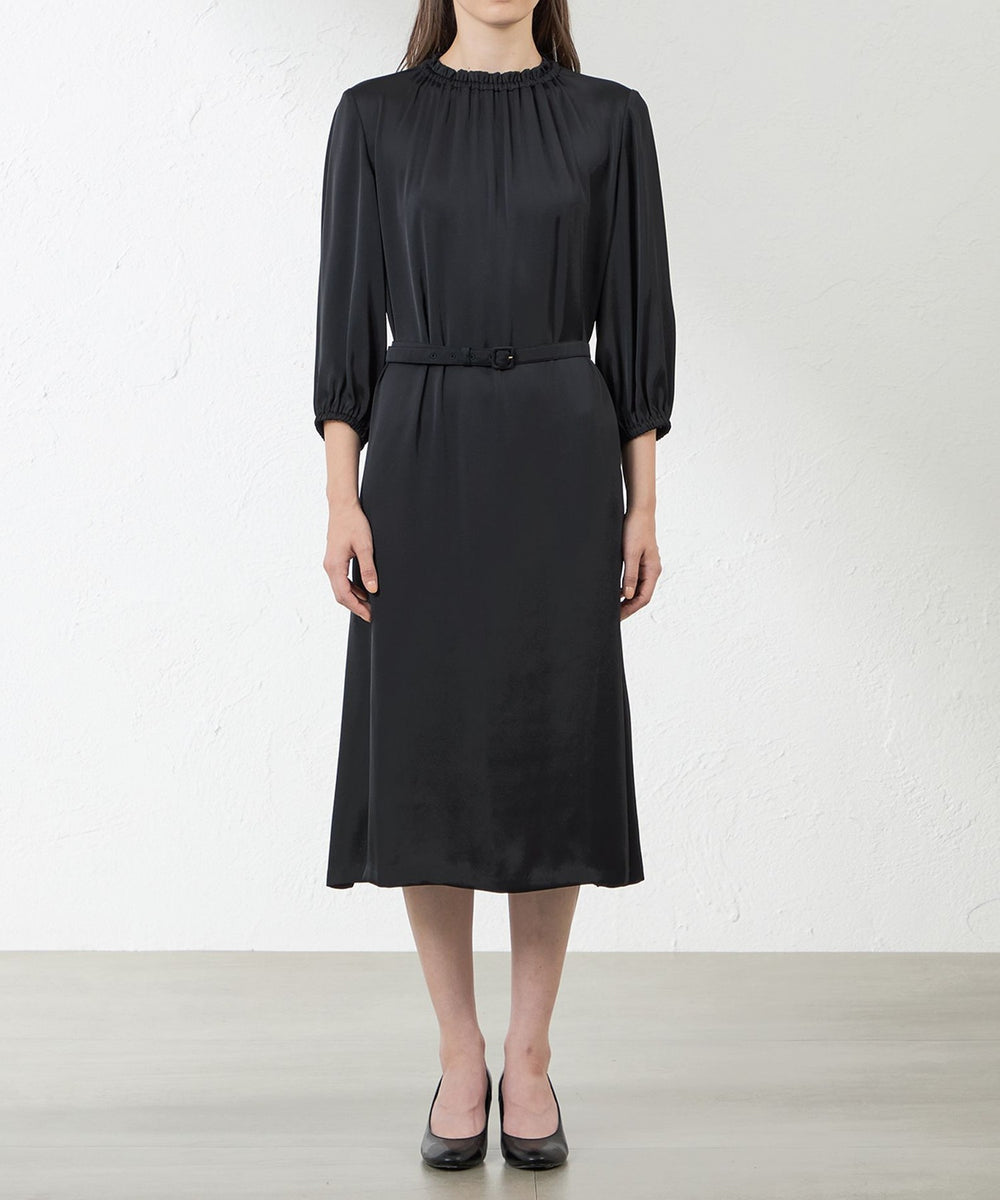 ブライトストレッチワンピース(ワンピース)｜AMACA(アマカ)の