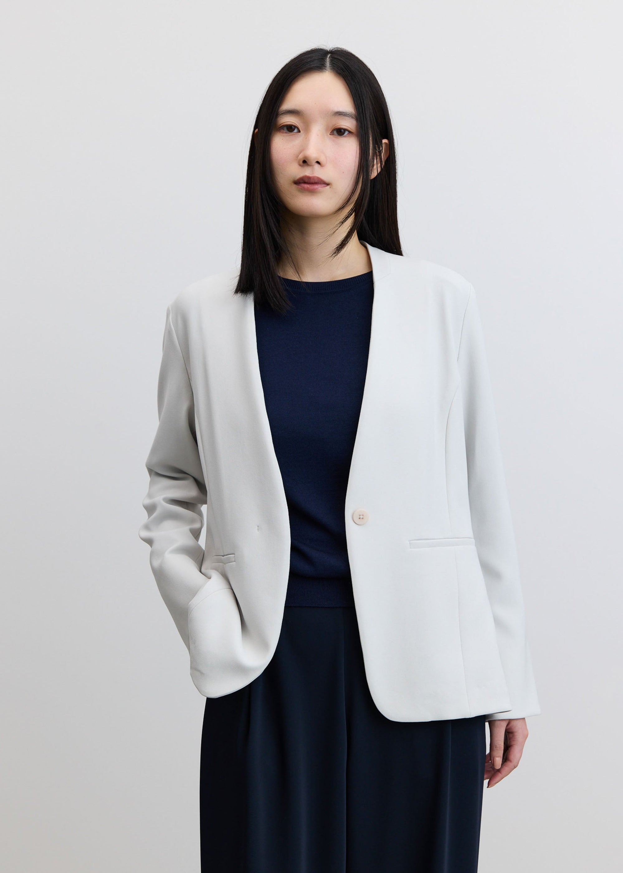 ノーカラージャケット - SOÉJU online store｜上質な大人の女性のため